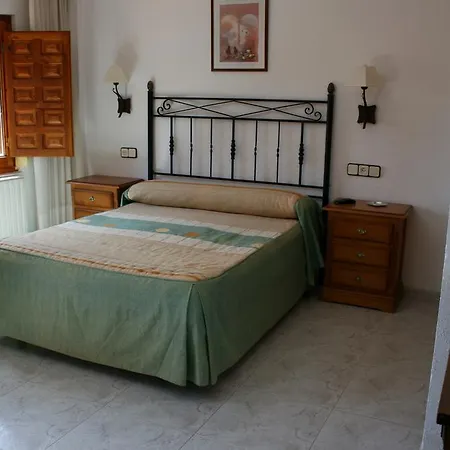 Visontium Albergue *